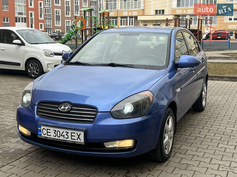 Hyundai Accent (2008)