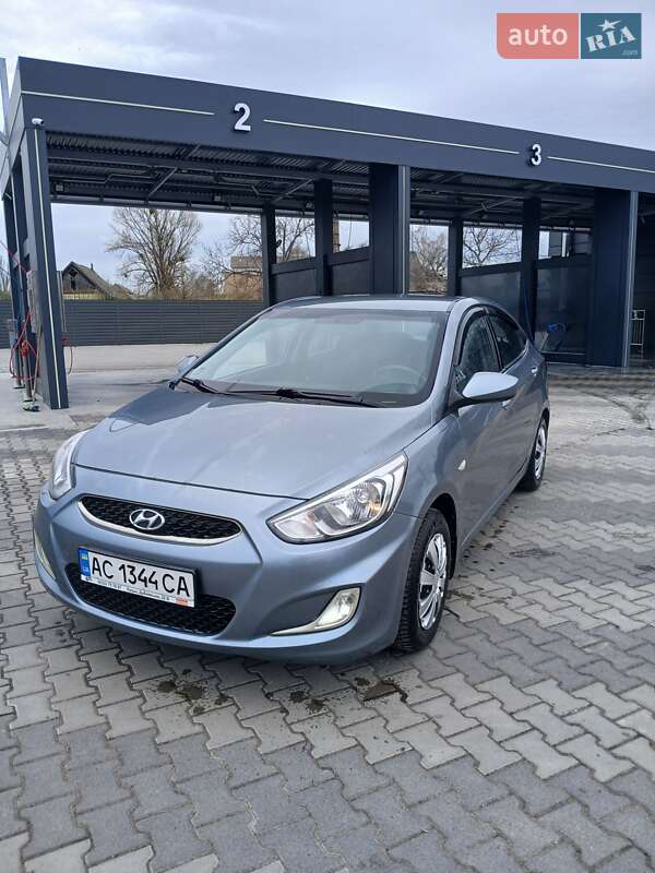 Hyundai Accent (2017)