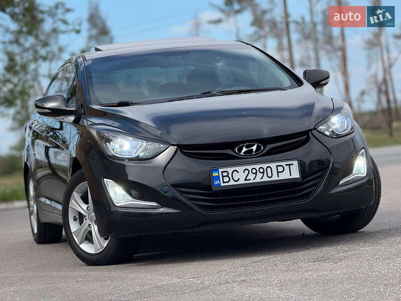 Hyundai Elantra (2015)