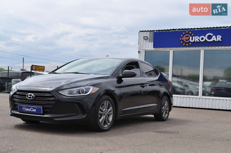 Hyundai Elantra (2017)