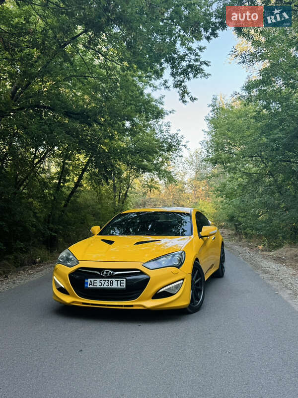 Hyundai Genesis coupe (2012)