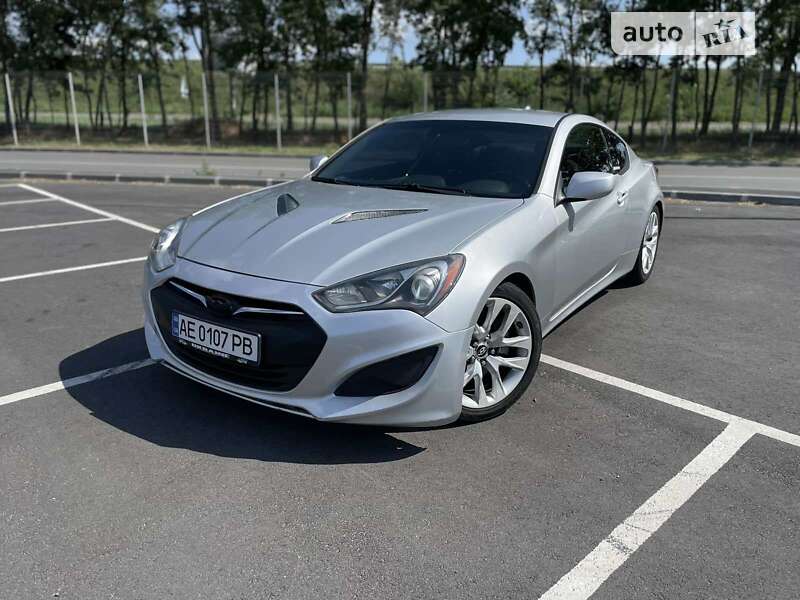 Hyundai Genesis (2013)