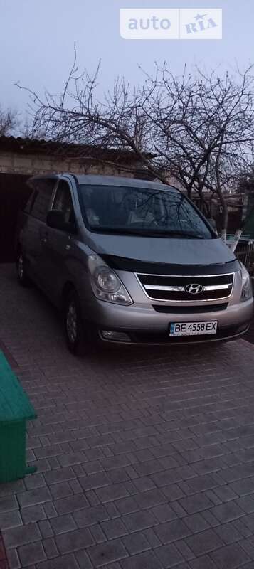 Hyundai H-1 (2011)