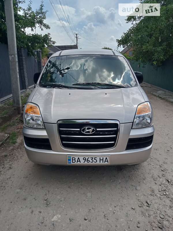Hyundai H-1 (2007)