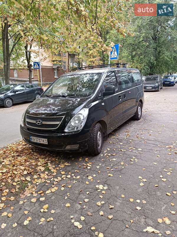 Hyundai H-1 (2011)