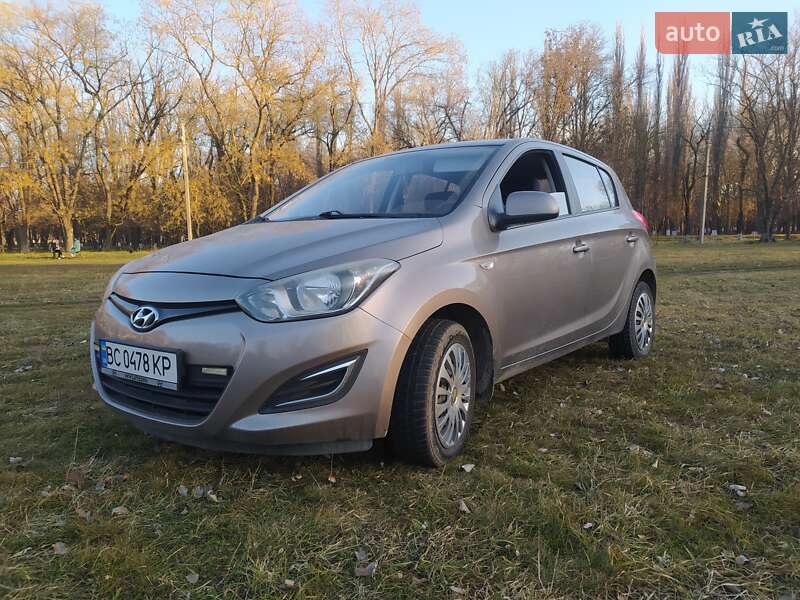 Hyundai I20 (2013)