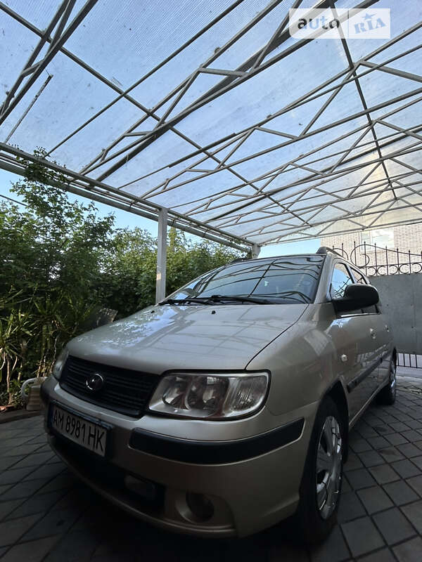 Hyundai Matrix (2008)