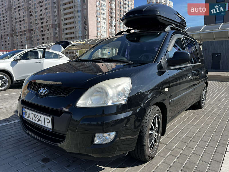 Hyundai Matrix (2010)