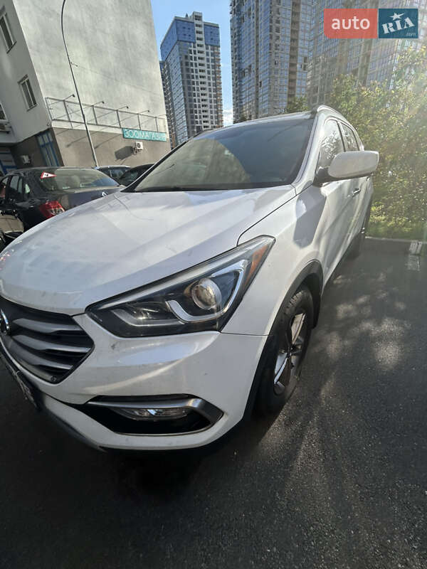Hyundai Santa fe (2016)