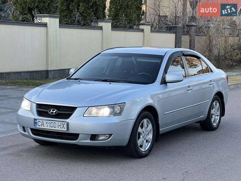 Hyundai Sonata (2007)