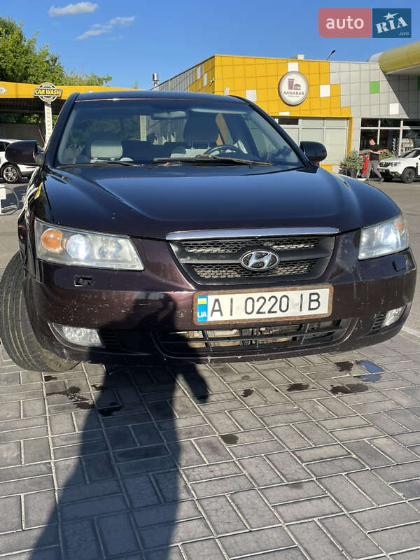 Hyundai Sonata (2006)