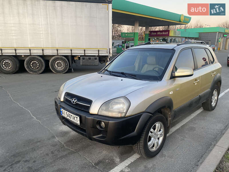 Hyundai Tucson (2006)