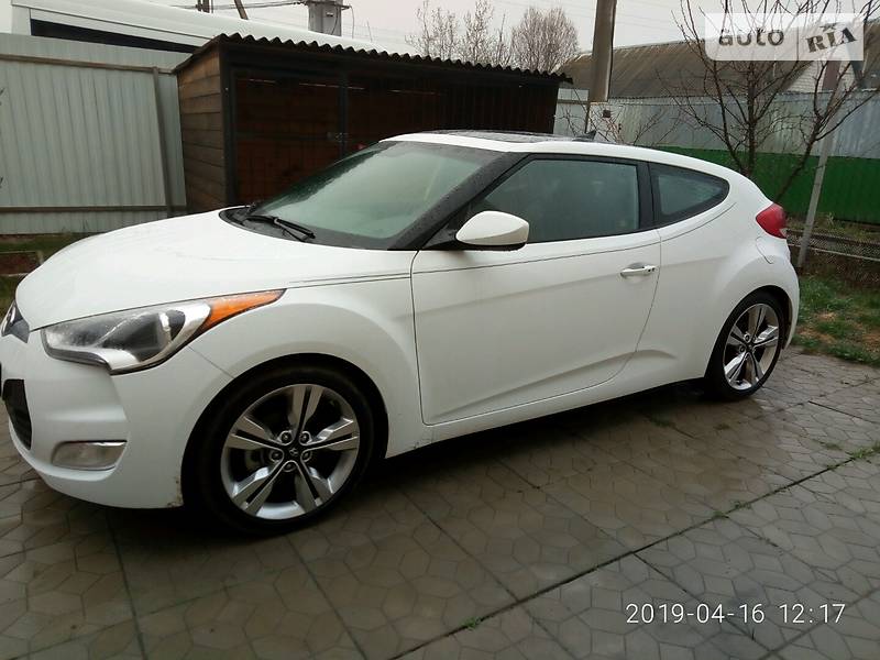 Hyundai Veloster (2017)