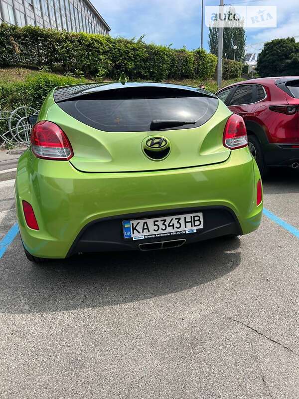 Hyundai Veloster (2012)