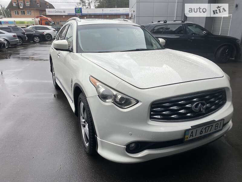 Infiniti Fx35 (2008)