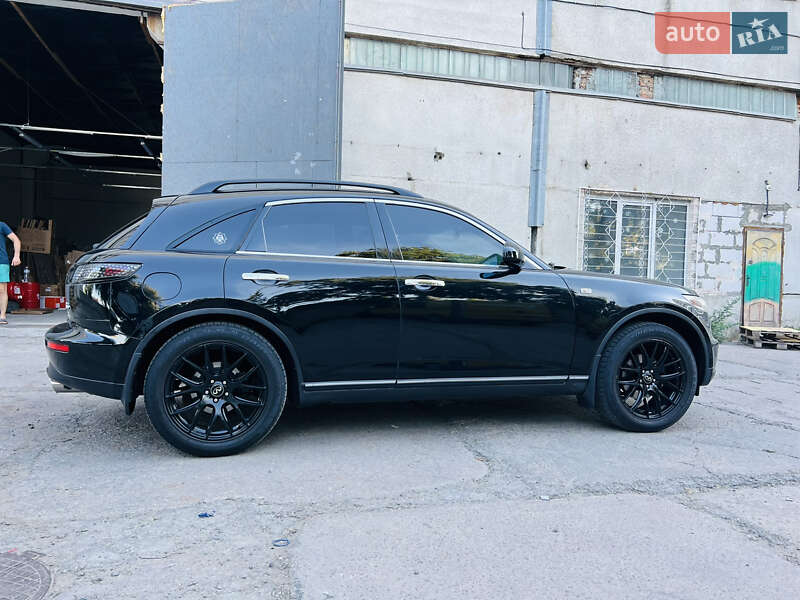 Infiniti Fx35 (2004)
