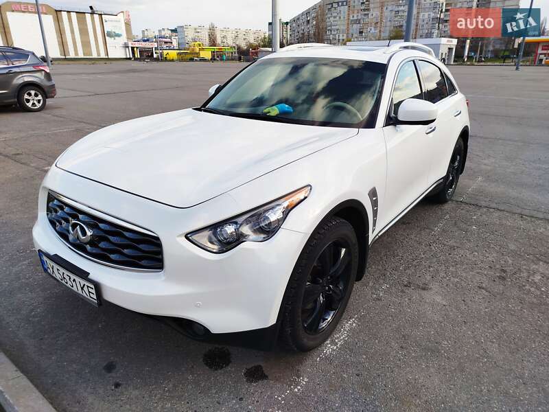 Infiniti Fx 35 (2008)