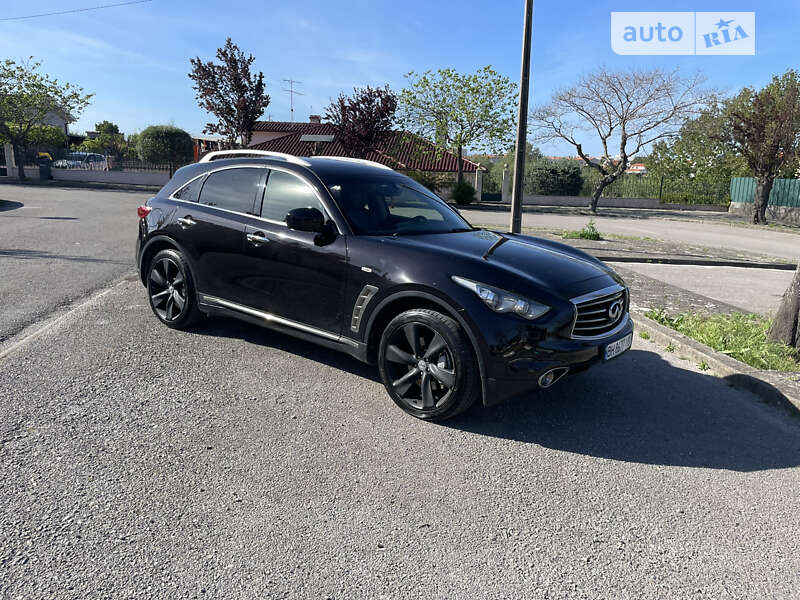 Infiniti Fx37 (2012)
