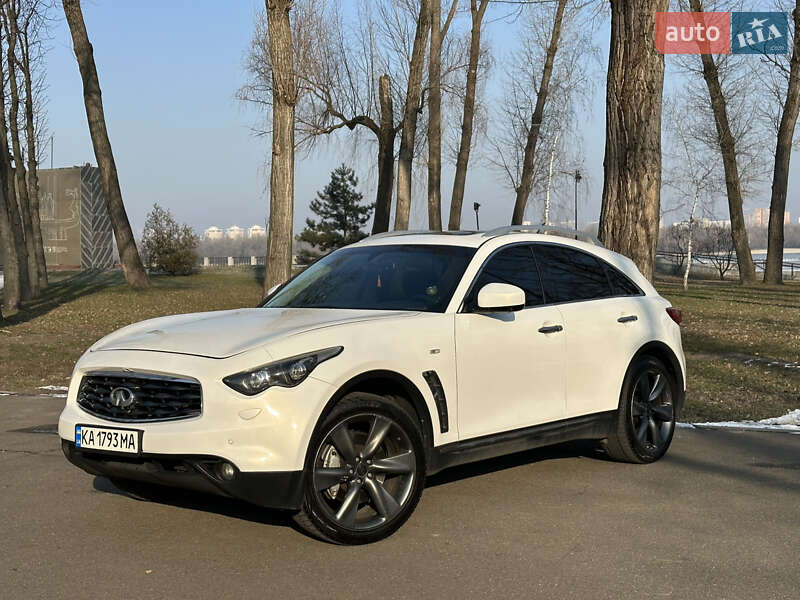 Infiniti Fx 37 (2011)
