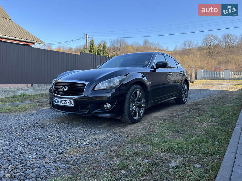 Infiniti M37 (2012)