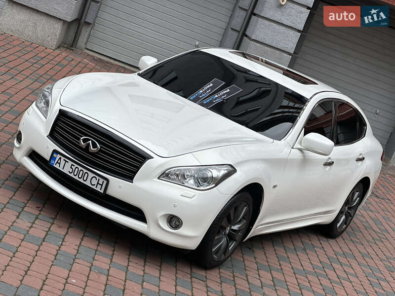 Infiniti M37 (2013)