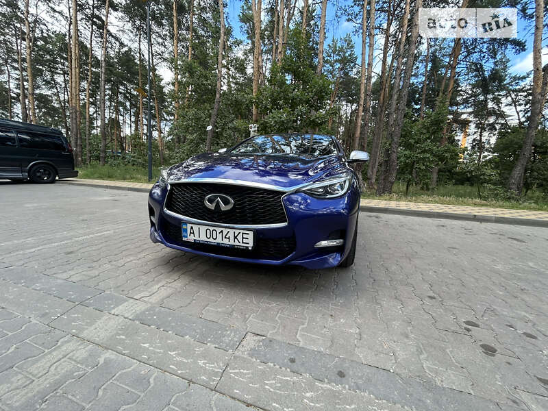 Infiniti Q30 (2015)