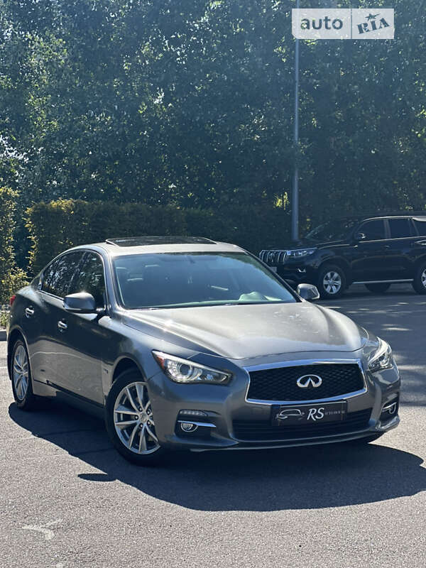 Infiniti Q50 (2016)