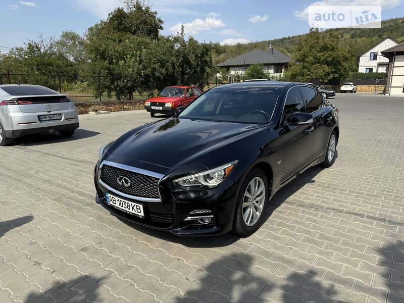 Infiniti Q50 (2015)