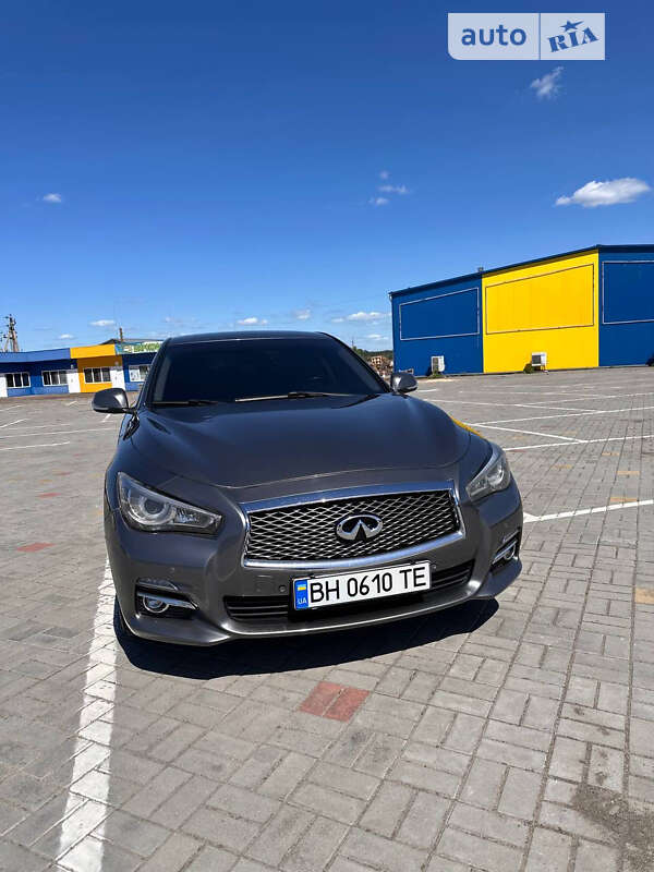 Infiniti Q50 (2015)