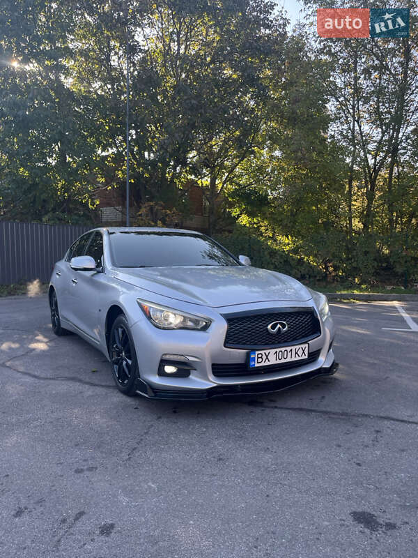 Infiniti Q50 (2014)