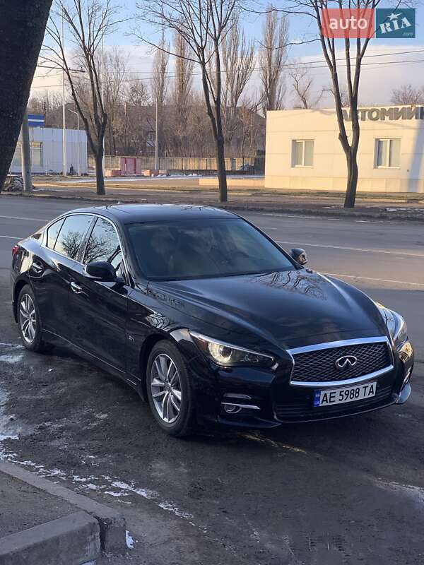 Infiniti Q50 (2016)