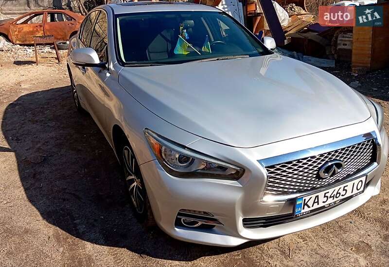 Infiniti Q50 (2016)