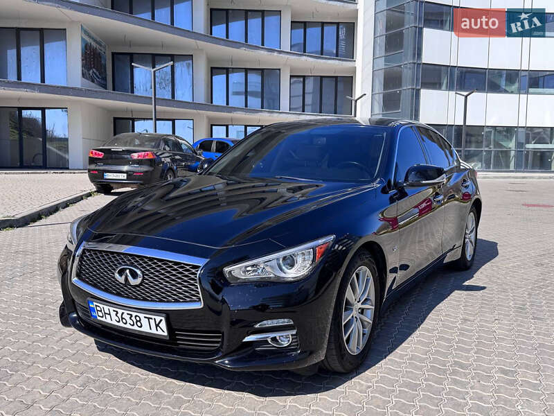 Infiniti Q50 (2015)