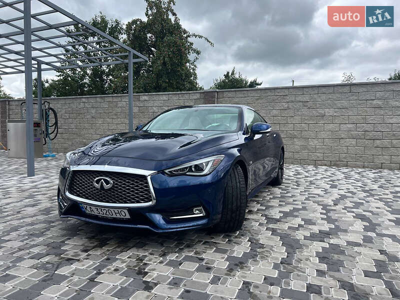 Infiniti Q60 (2018)
