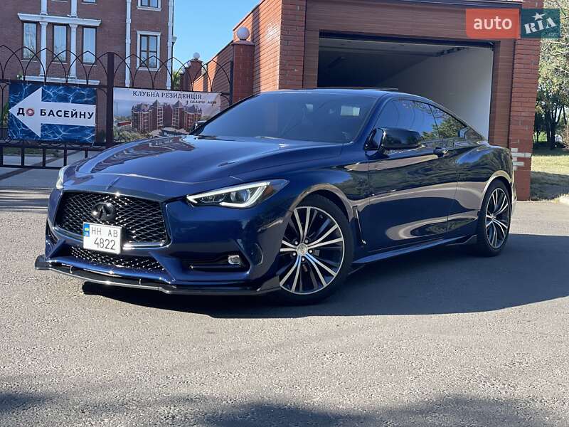 Infiniti Q60 (2016)