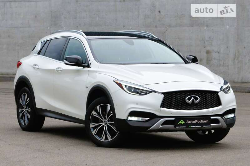 Infiniti Qx30 (2017)