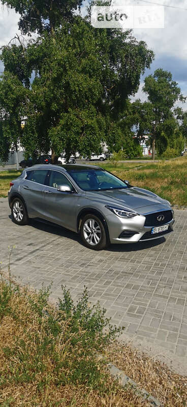 Infiniti Qx30 (2018)