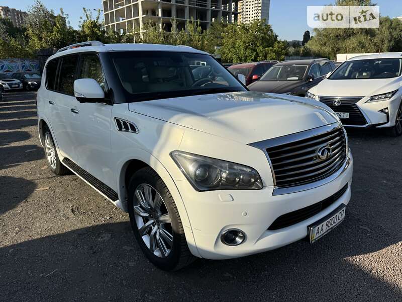 Infiniti Qx56 (2011)