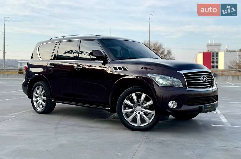 Infiniti Qx56 (2011)