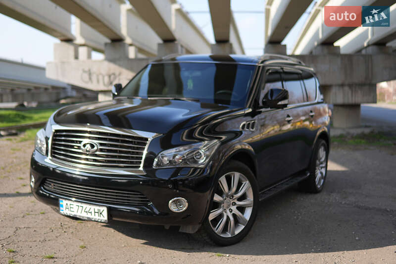 Infiniti Qx56 (2013)