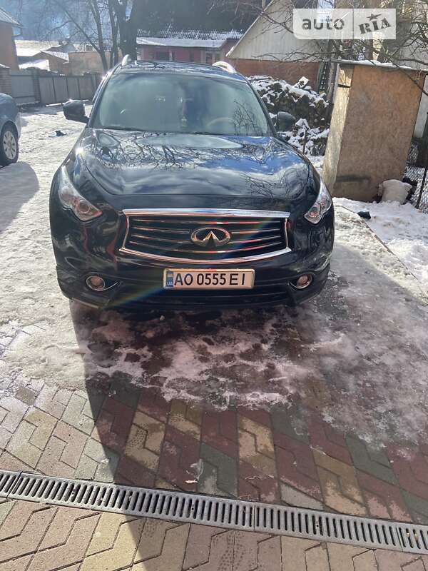 Infiniti Qx70 (2016)