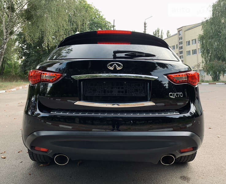 Infiniti Qx70 (2015)