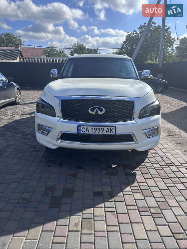 Infiniti Qx80 (2017)