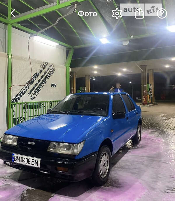 Isuzu Gemini (1990)