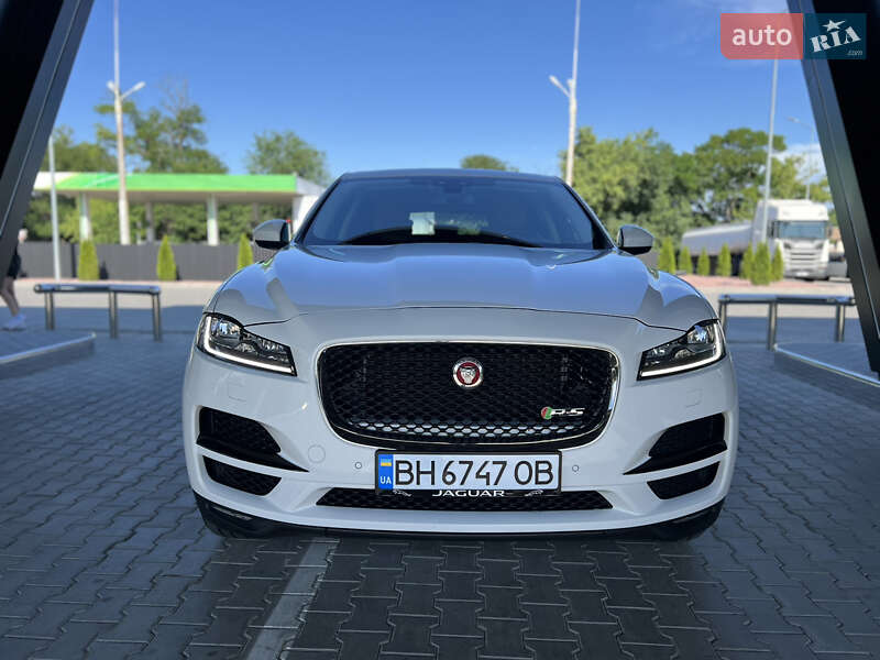 Jaguar F-pace (2017)