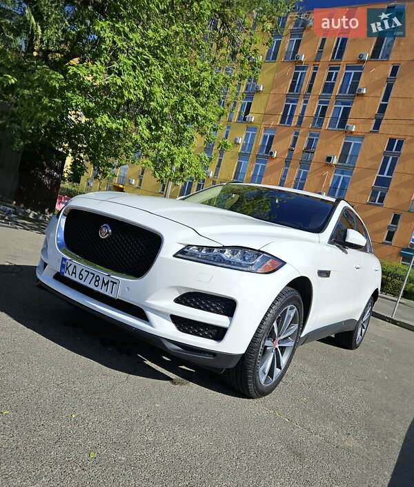 Jaguar F-pace (2017)