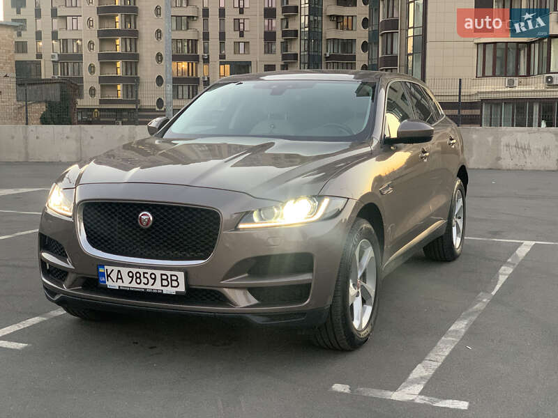 Jaguar F-pace (2016)