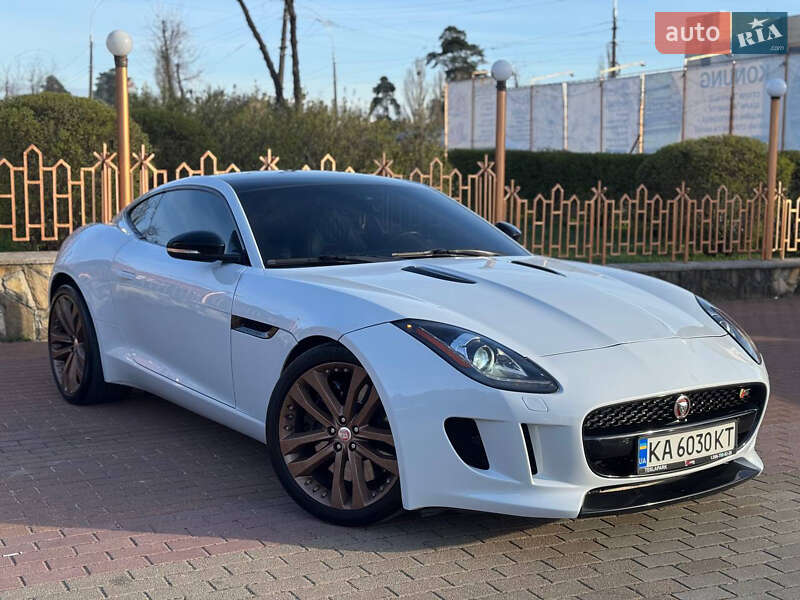 Jaguar F-type (2015)