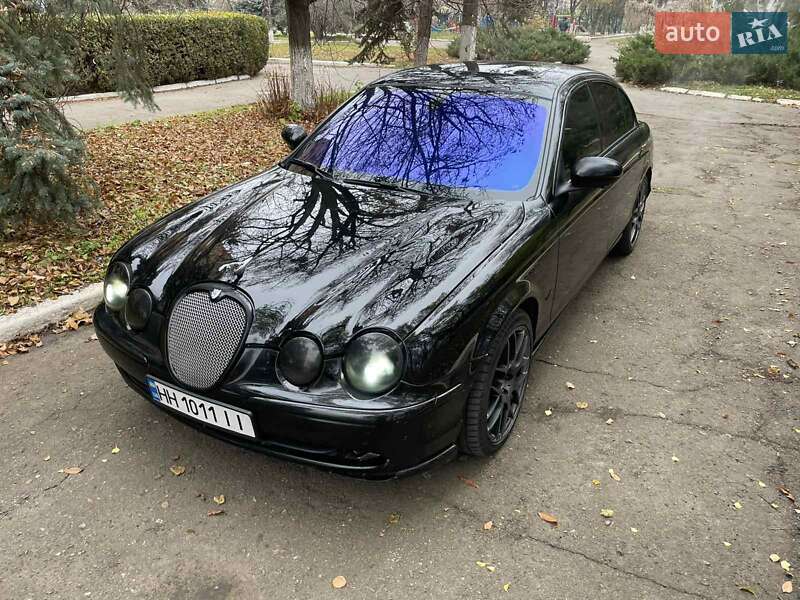 Jaguar S-type (2001)