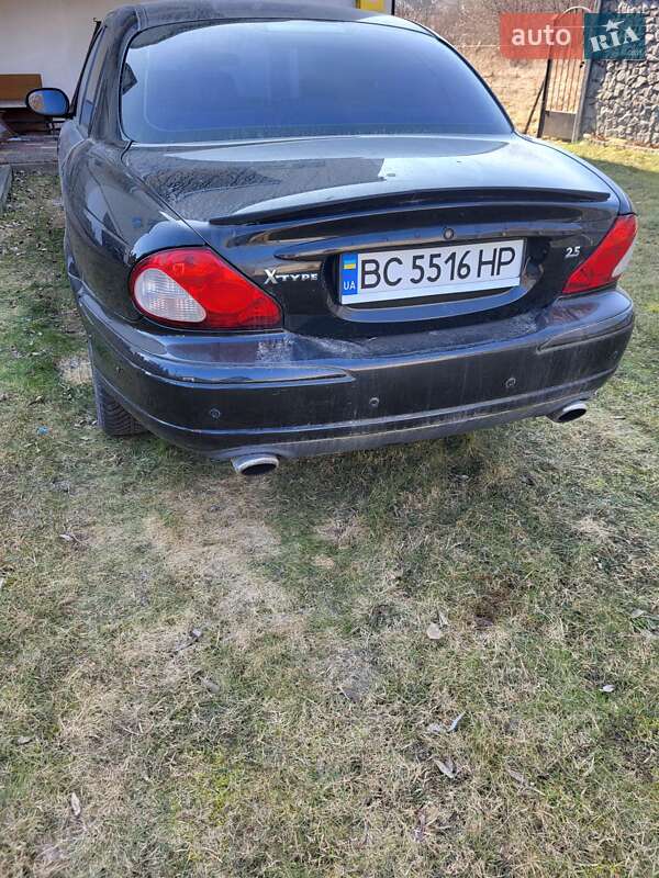 Jaguar X-type (2002)